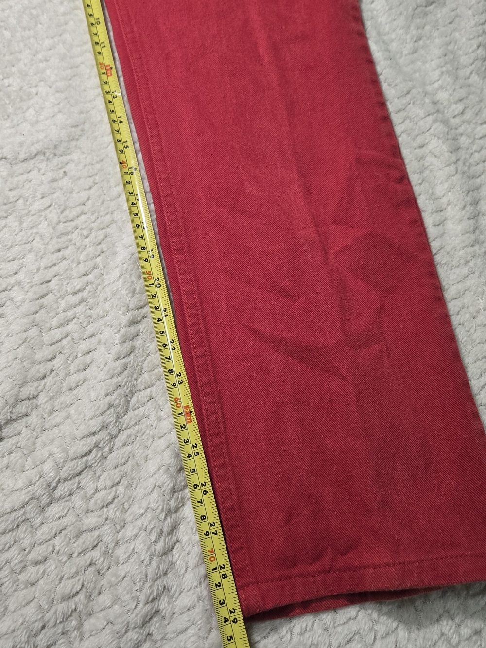 Levi's Men's Red Straight Jeans - Picture 13 of 13